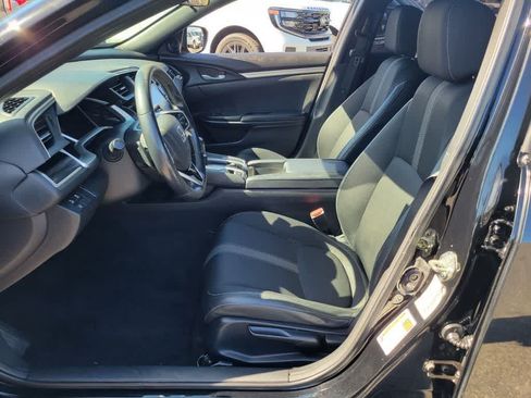 Used 2020 Honda Civic Sport image 10