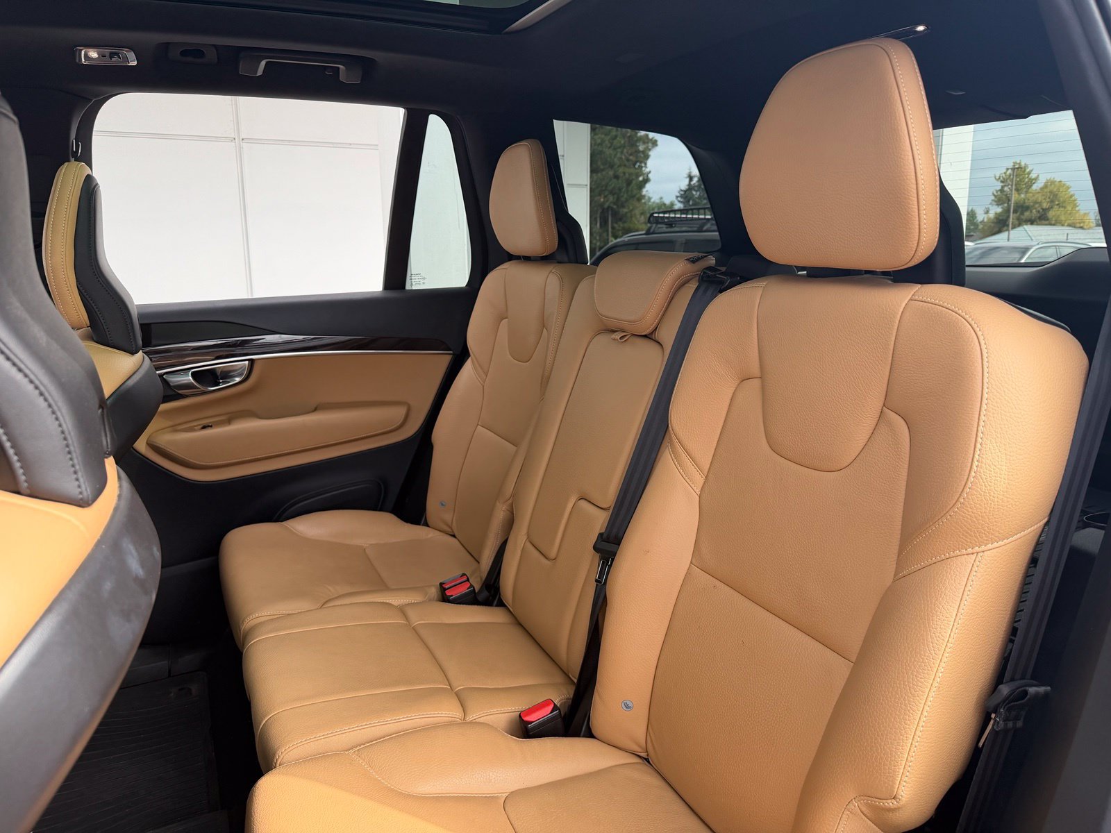 Used 2019 Volvo XC90 T6 Momentum w/ Advanced Package AWD/4WD image 15