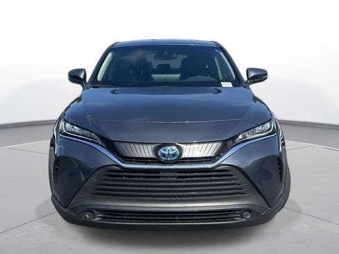Used 2022 Toyota Venza LE AWD/4WD image 3