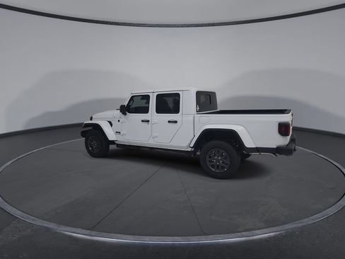 New 2026 Jeep Gladiator Sport AWD/4WD image 9