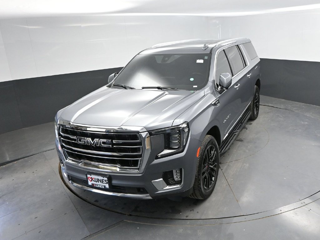Used 2022 GMC Yukon XL SLT w/ SLT Premium Package AWD/4WD image 28