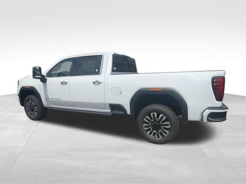 New 2026 GMC Sierra 3500 Denali Ultimate AWD/4WD image 6