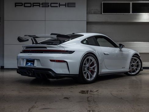 Used 2025 Porsche 911 GT3 image 31