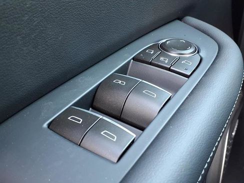 New 2026 Buick Enclave Sport Touring image 17