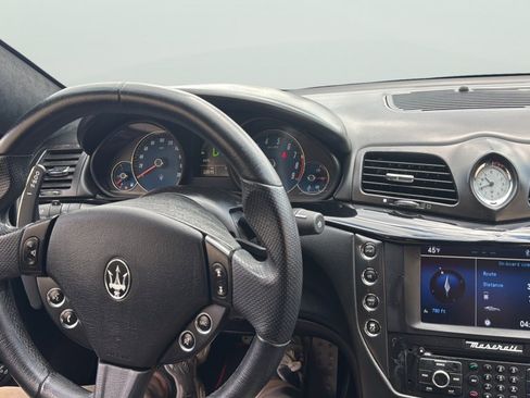 Used 2013 Maserati GranTurismo Sport image 24