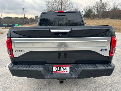 Used 2016 Ford F150 Platinum w/ Equipment Group 701A Luxury image 4