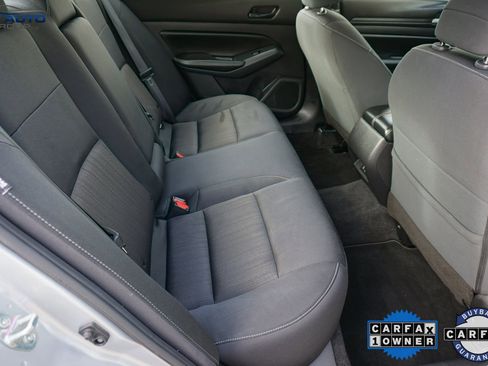 Used 2024 Nissan Altima 2.5 SV image 21