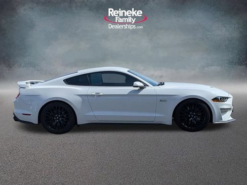 Used 2019 Ford Mustang GT Premium w/ GT Performance Package RWD image 4