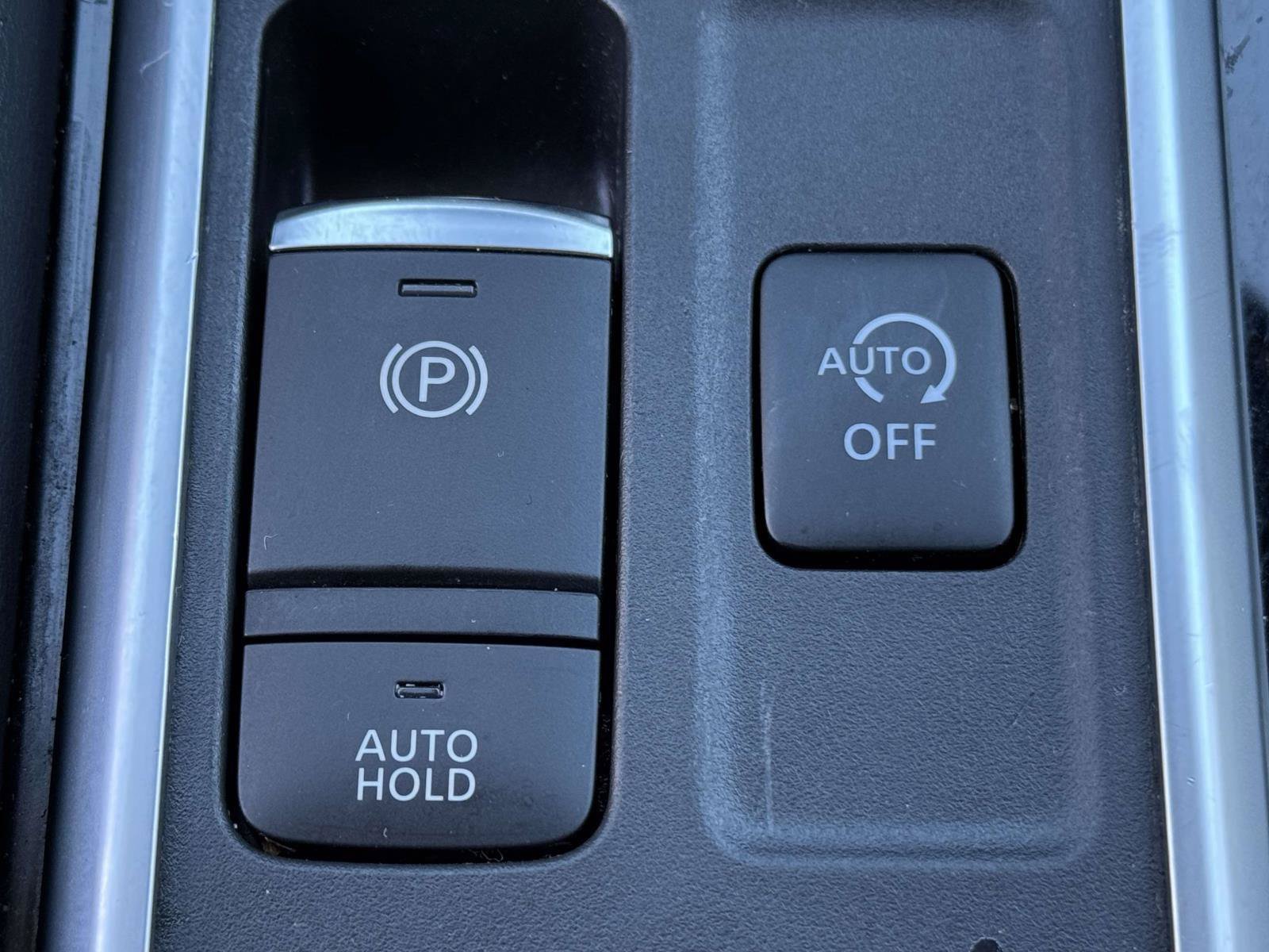 Used 2022 Nissan Pathfinder SL w/ SL Premium Package AWD/4WD image 20