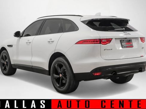 Used 2019 Jaguar F-PACE Premium image 6