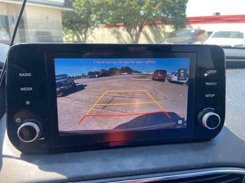 Used 2023 Hyundai Santa Fe SE image 36