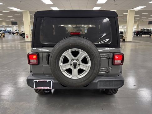 Used 2021 Jeep Wrangler Sport S image 6