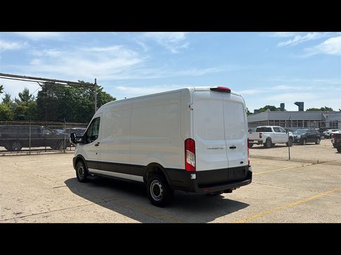 Used 2023 Ford Transit 250 Medium Roof RWD image 4