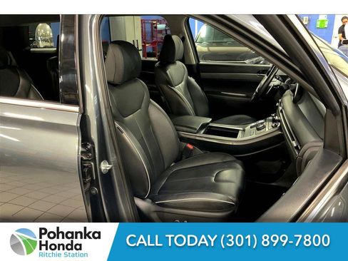 Used 2023 Hyundai Palisade SEL image 6