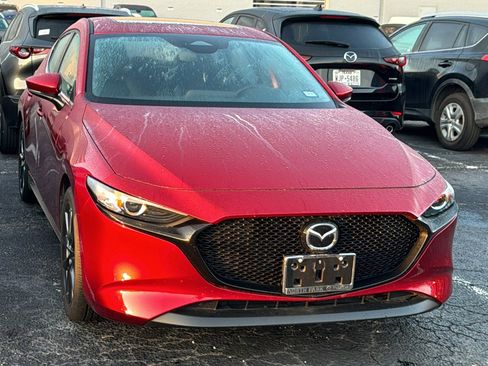 Used 2025 MAZDA MAZDA3 s FWD image 3