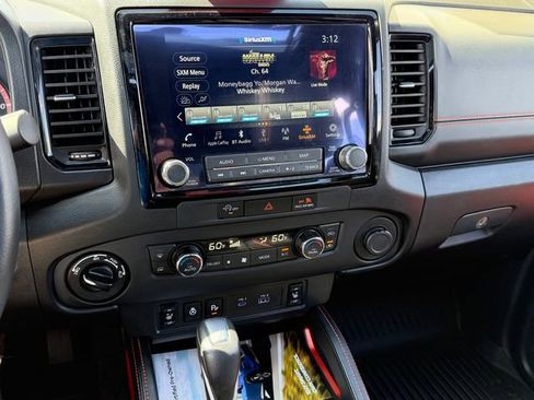 Certified 2024 Nissan Frontier PRO-4X w/ Pro Premium Package AWD/4WD image 19