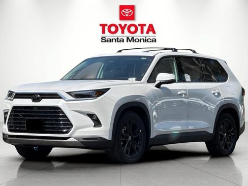 New 2026 Toyota Grand Highlander AWD Hybrid image 6