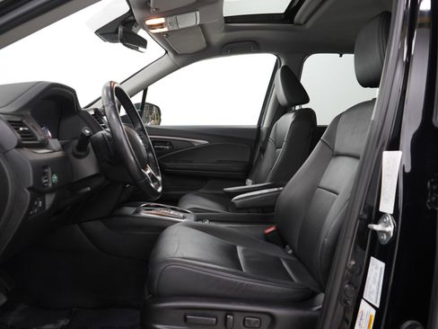 Used 2022 Honda Pilot Black Edition image 28