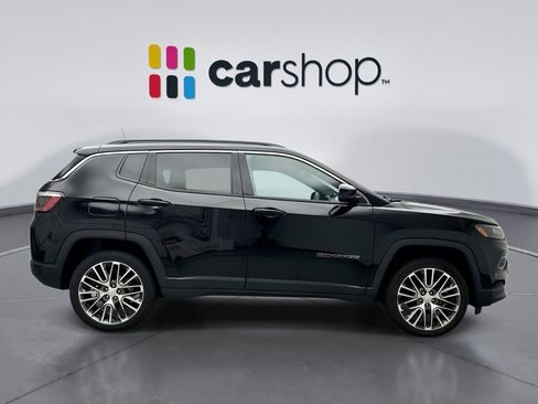 Used 2023 Jeep Compass Limited w/ Elite Group AWD/4WD image 6