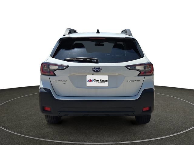 Used 2025 Subaru Outback Premium AWD/4WD image 5