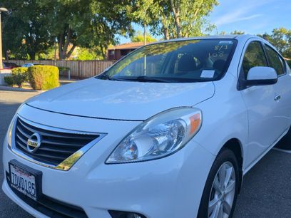 Used 2014 Nissan Versa w/ Tech Package