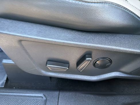 Used 2024 Ford Bronco Wildtrak image 12