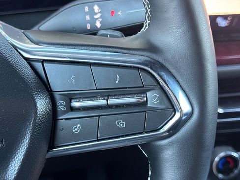 Used 2025 Chevrolet Traverse Z71 image 40