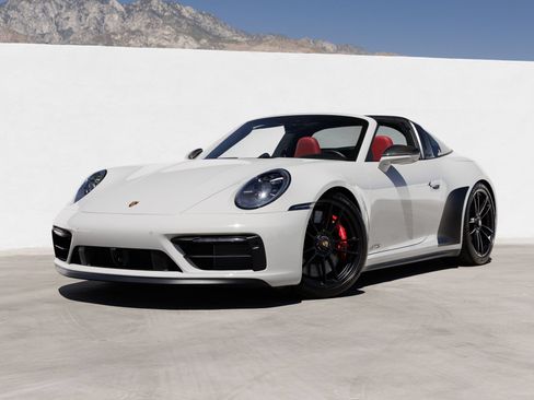 Used 2024 Porsche 911 Targa 4 GTS AWD/4WD image 1