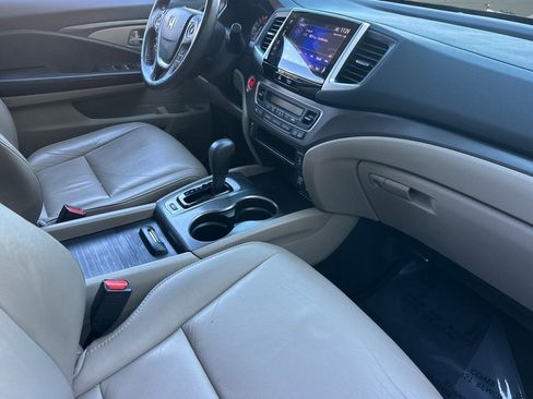 Used 2017 Honda Pilot EX-L image 31