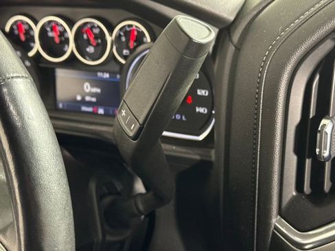 Used 2021 Chevrolet Silverado 1500 LT Trail Boss w/ Convenience Package II image 27