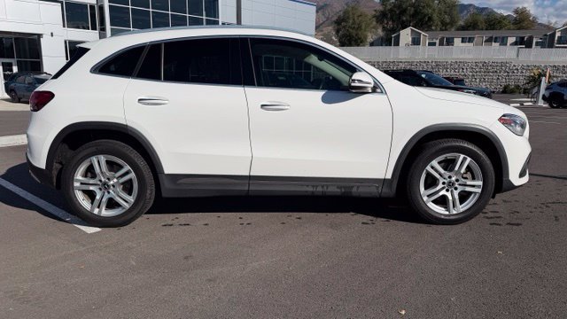 Used 2023 Mercedes-Benz GLA 250 4MATIC image 2