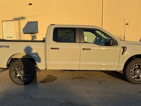 New 2026 Ford F150 STX w/ Equipment Group 200A AWD/4WD image 10