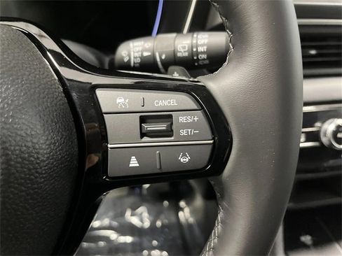 New 2025 Honda Pilot Touring image 19