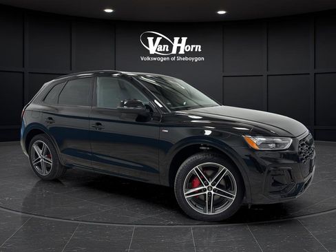 Used 2024 Audi Q5 e Premium Plus w/ Premium Plus Package AWD/4WD image 1