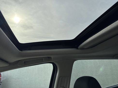 Used 2019 Honda Fit EX image 27