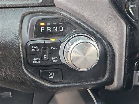 Used 2023 RAM 1500 Laramie AWD/4WD image 11