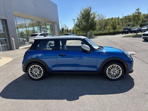 Used 2026 MINI Cooper S FWD image 8
