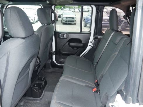 Used 2024 Jeep Wrangler Unlimited Sport AWD/4WD image 22