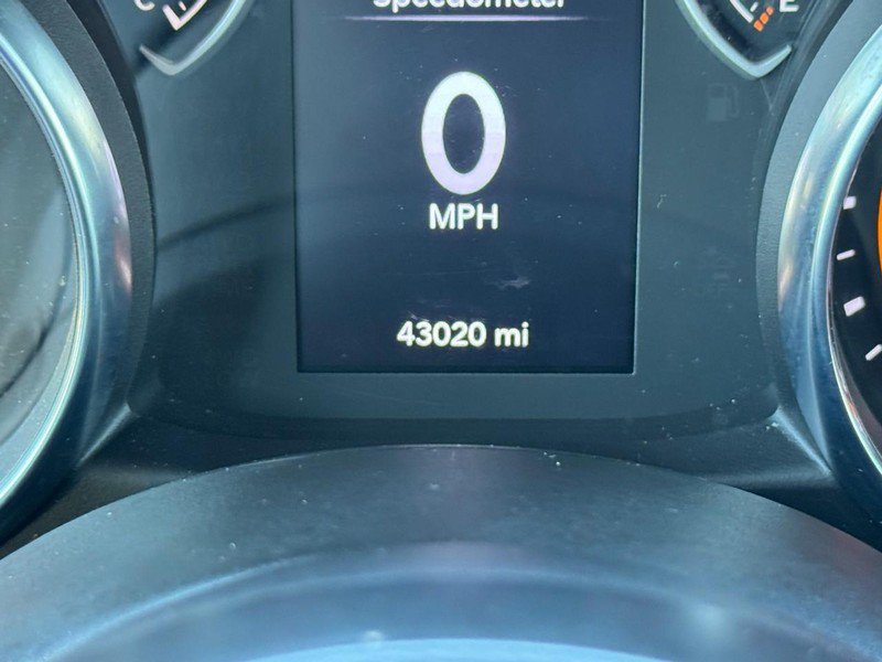 Used 2023 Jeep Wrangler Unlimited Sport AWD/4WD image 22