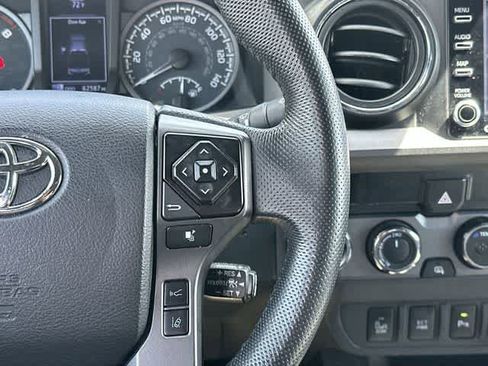 Used 2021 Toyota Tacoma TRD Off-Road w/ Technology Package image 9