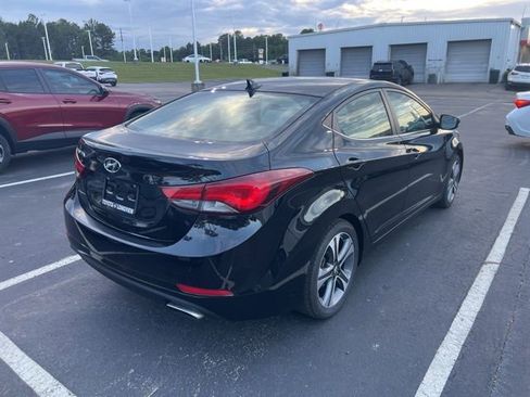 Used 2015 Hyundai Elantra Sport image 10