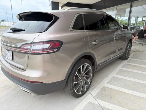 Used 2021 Lincoln Nautilus Reserve w/ Equipment Group 201A FWD image 4