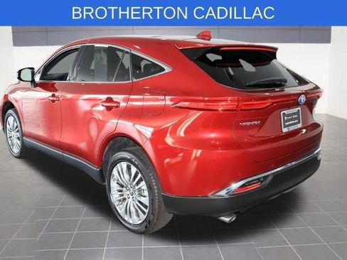 Used 2022 Toyota Venza Limited AWD/4WD image 3