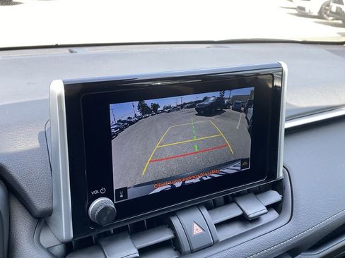 Used 2023 Toyota RAV4 XLE image 8