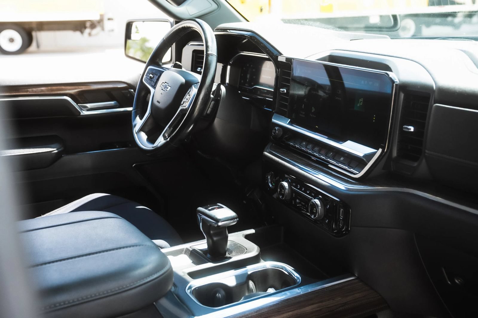 Used 2023 Chevrolet Silverado 1500 RST RWD image 24
