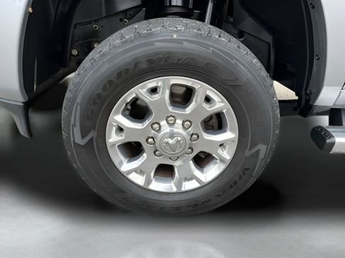Used 2021 RAM 3500 Laramie AWD/4WD image 27