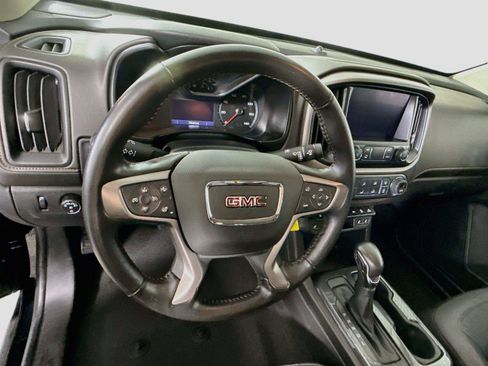Used 2022 GMC Canyon AT4 w/ Driver Alert Package AWD/4WD image 5