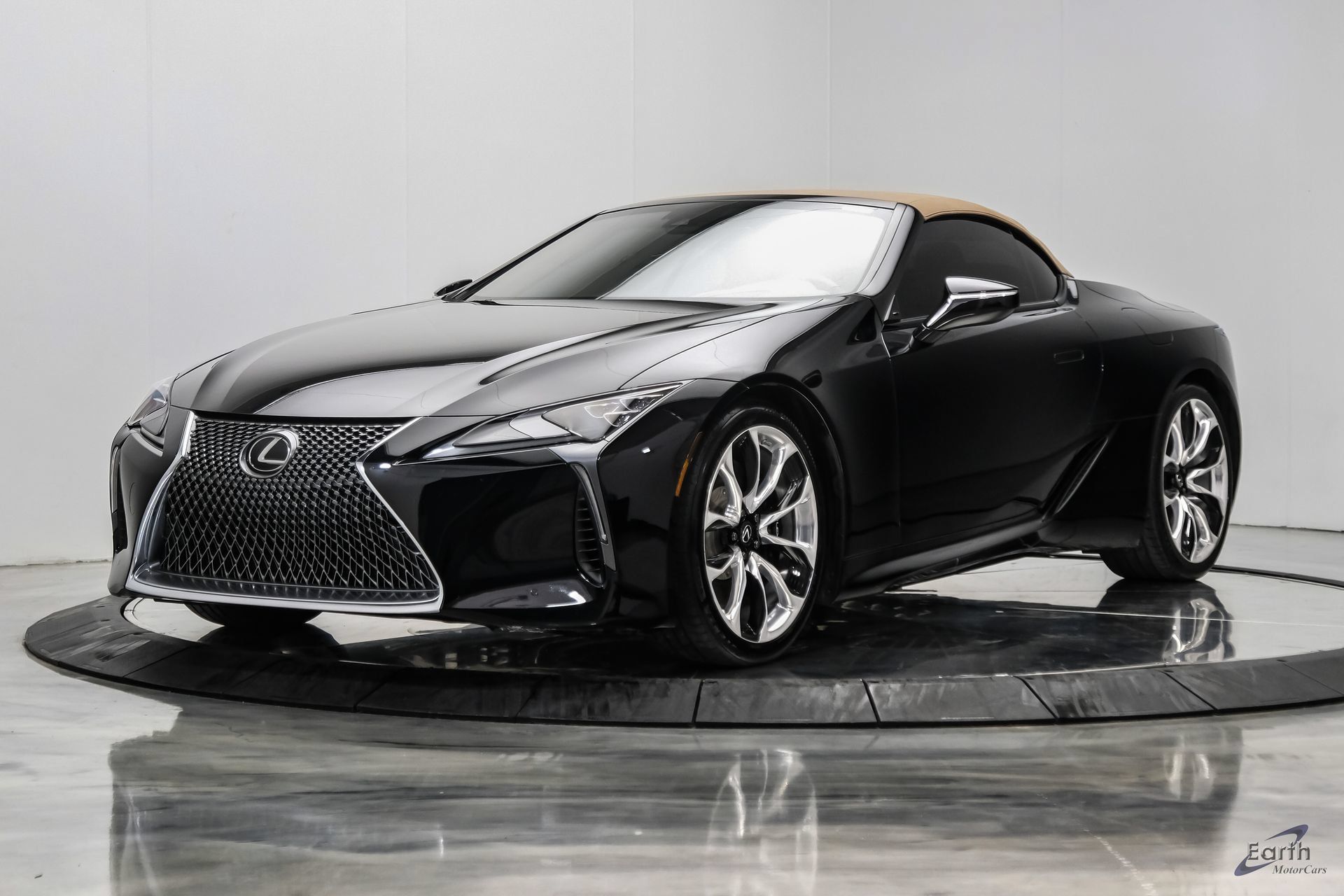 Used 2021 Lexus LC 500 Convertible w/ Touring Package RWD image 7