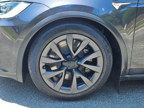 Used 2023 Tesla Model X AWD/4WD image 18