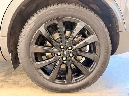 Used 2022 Lincoln Nautilus Reserve AWD/4WD image 11